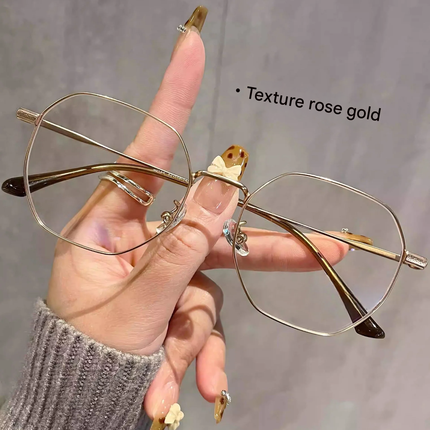 Ultra-Light Polygon Titanium Glasses Frame for Women – Anti-Blue Light Myopia Eyewear