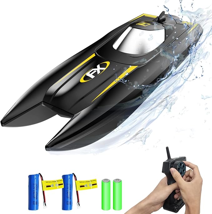 Remote Control Boats for Pools and Lakes